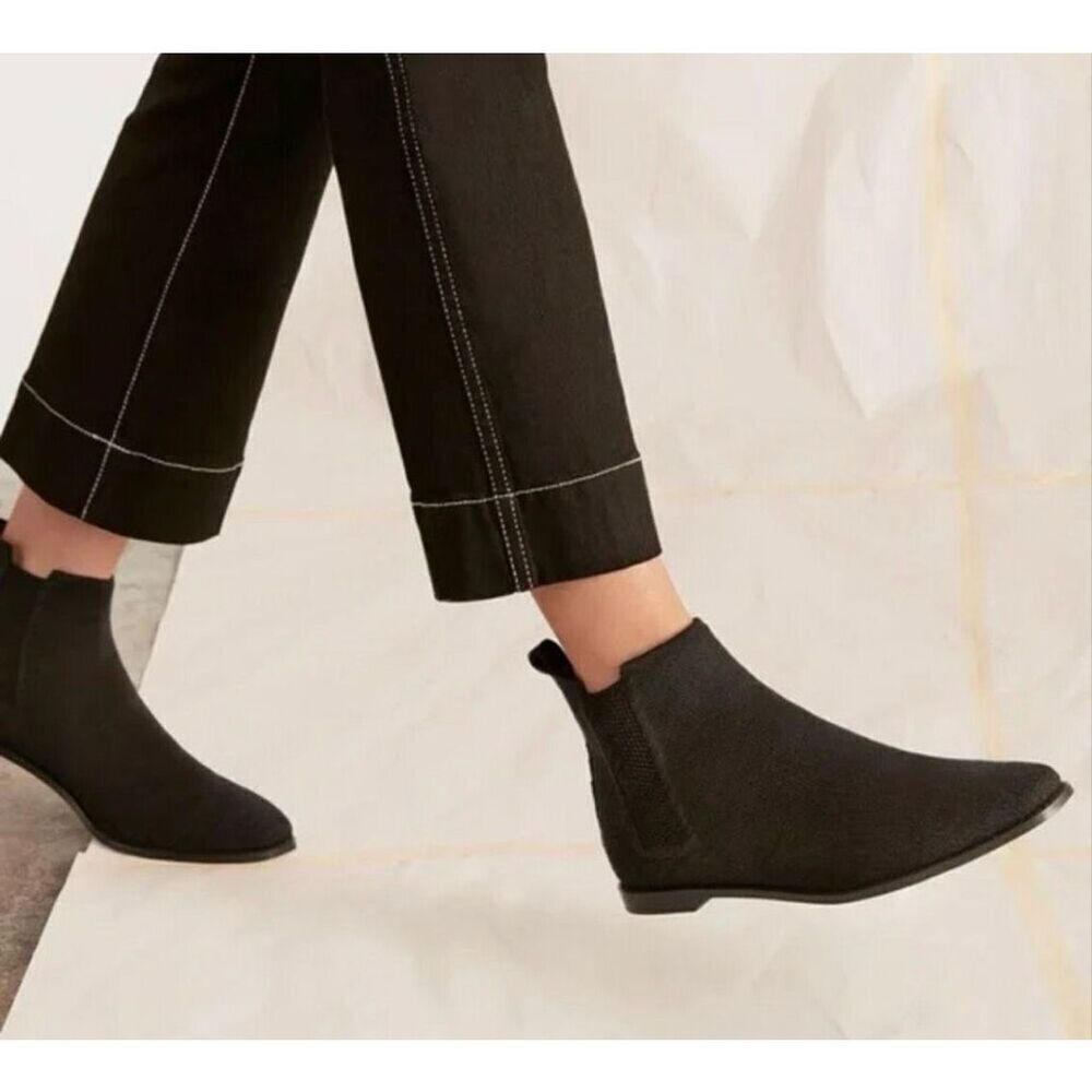 ROTHYS nearly new the merino ankle boots in onyx, quiet luxury, designer boot s